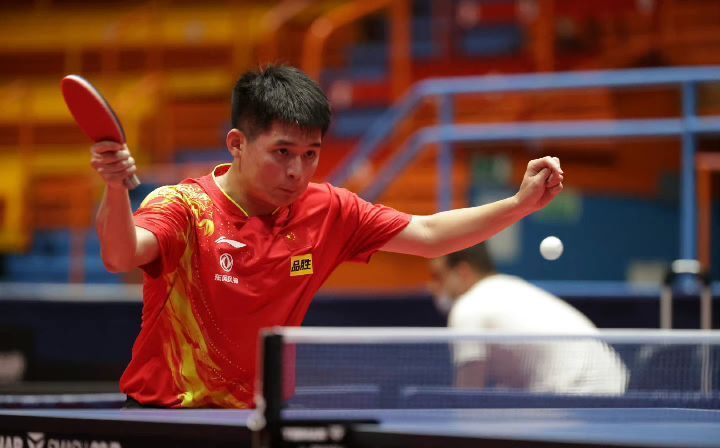 目一直是中 目一直是中