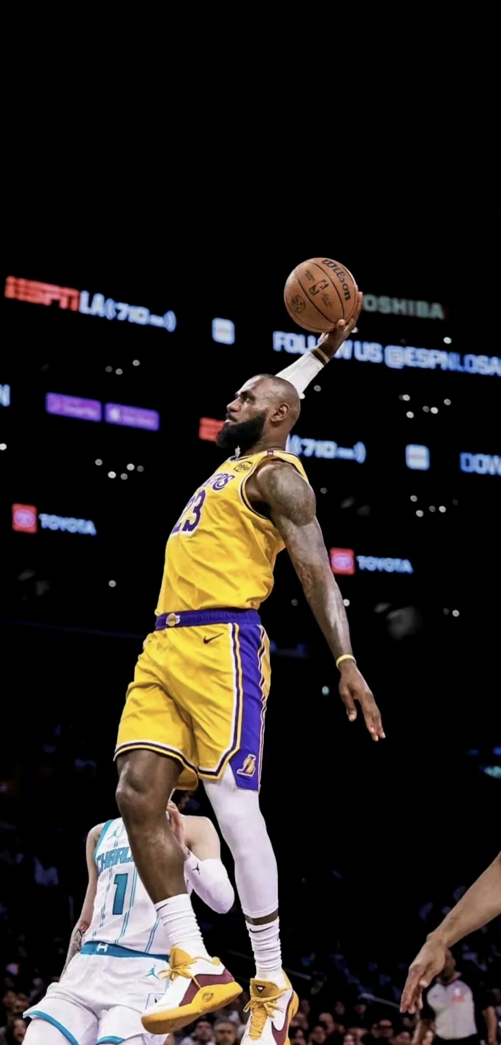 河牌遇压力 河牌遇压力